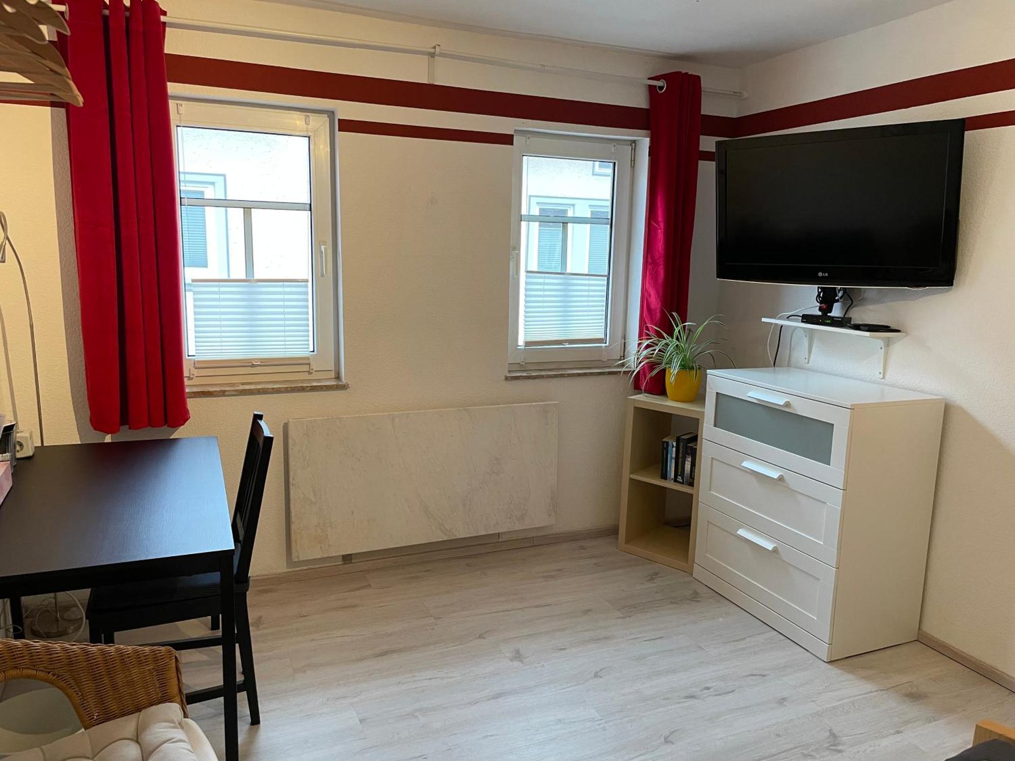 Exklusive Zimmer Mit Geteiltem Bad Und Kueche Om Stadtilm Exterior photo